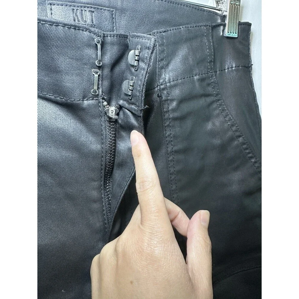 Kut from the Kloth Faux Black‎ Leather Reese Ankle Straight Pants City Women 8